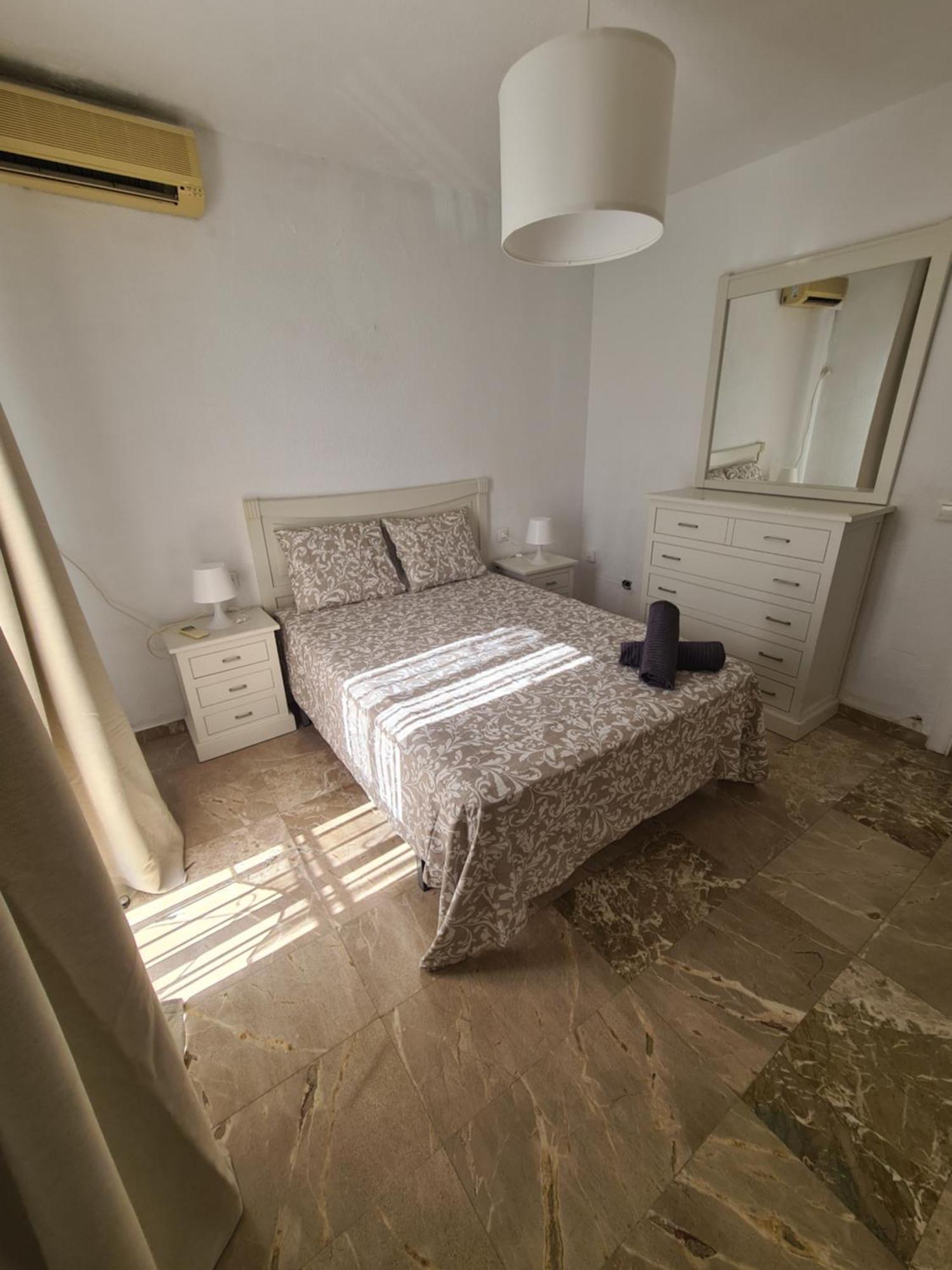 فيلا Benyamina House توريمولينوس الغرفة الصورة