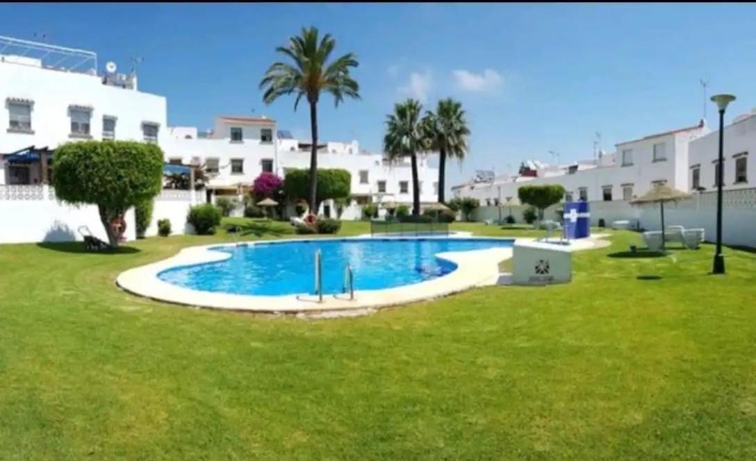 فيلا Benyamina House توريمولينوس المظهر الخارجي الصورة
